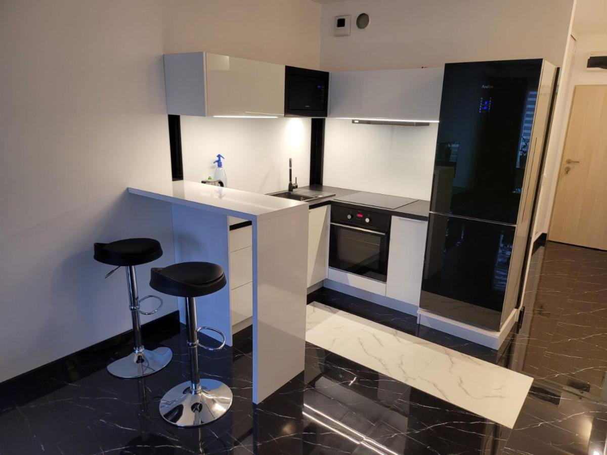 Apartamenty Potulicka Centrum 슈체친 외부 사진